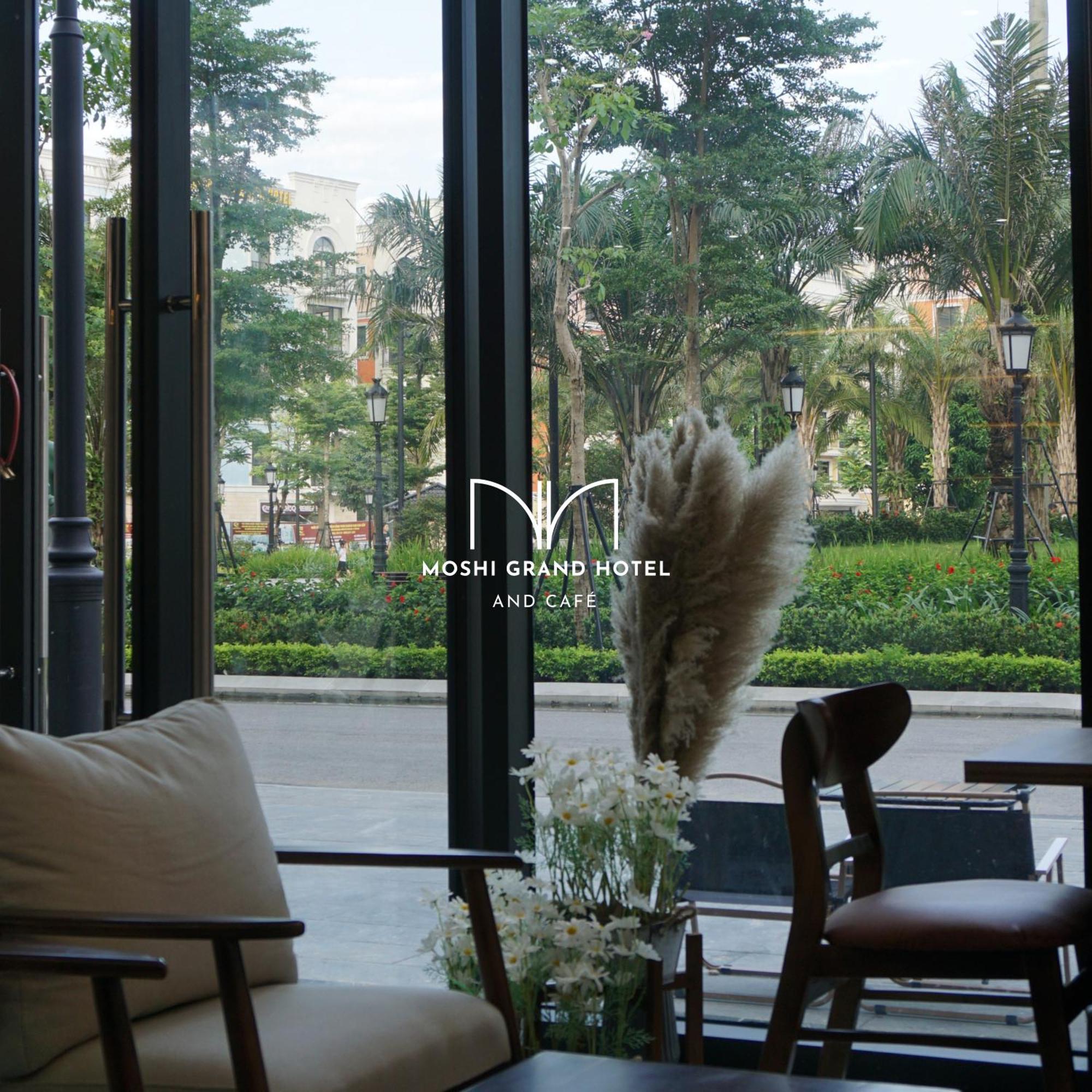 סאם סון Moshi Grand Hotel מראה חיצוני תמונה